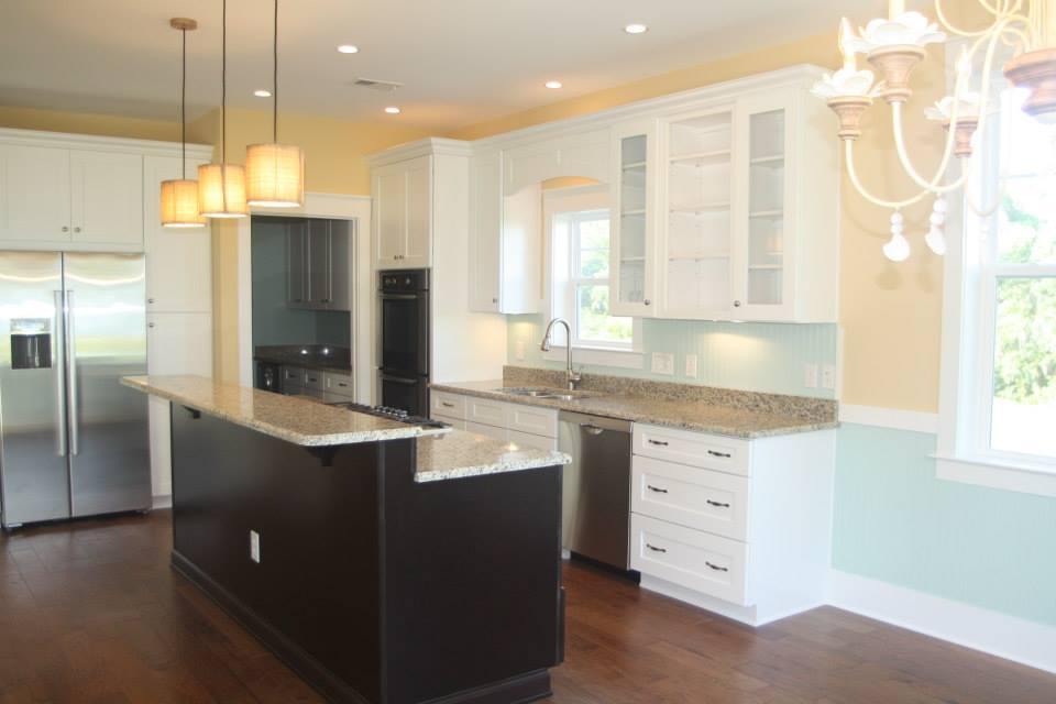 Kitchen Cabinets In New Construction Homes Kitchens Baths Beyond